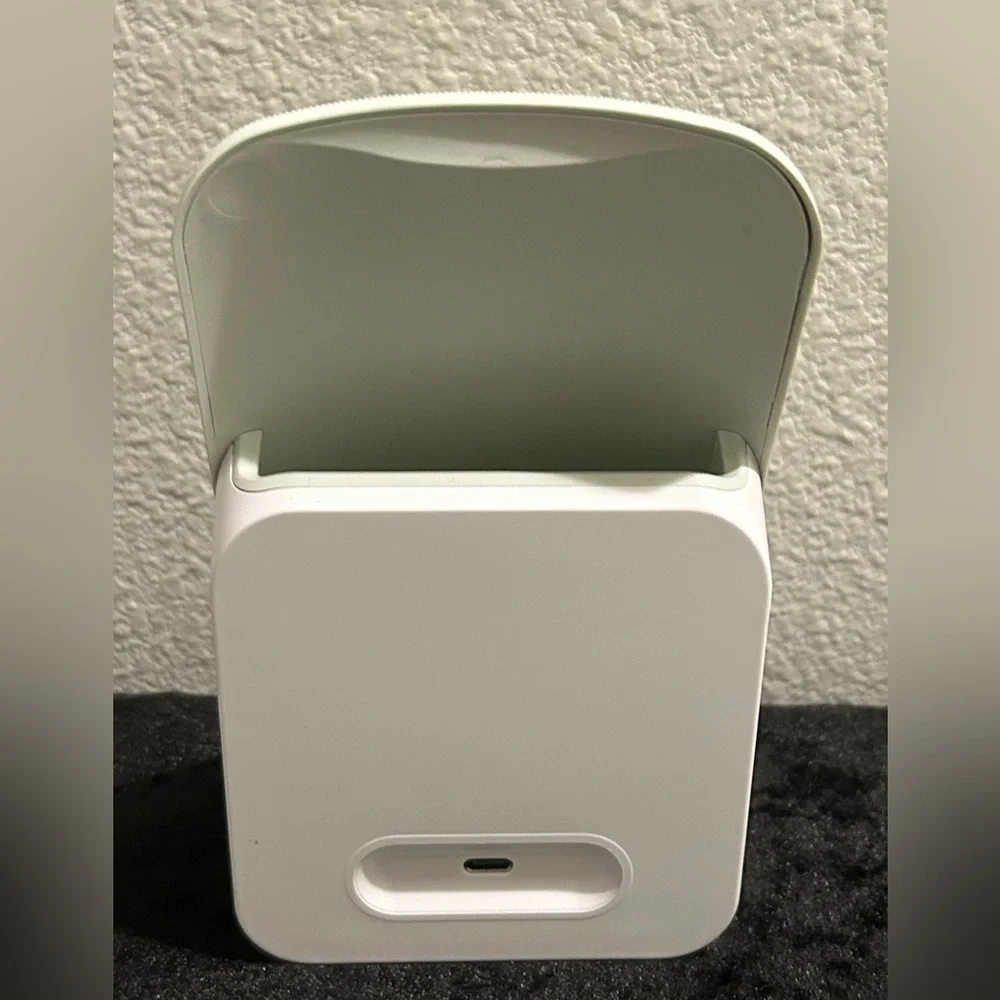 Elvy Advanced EMF Blocker Qi Wireless Charger – Sleep Aid – Brand New (No Box)